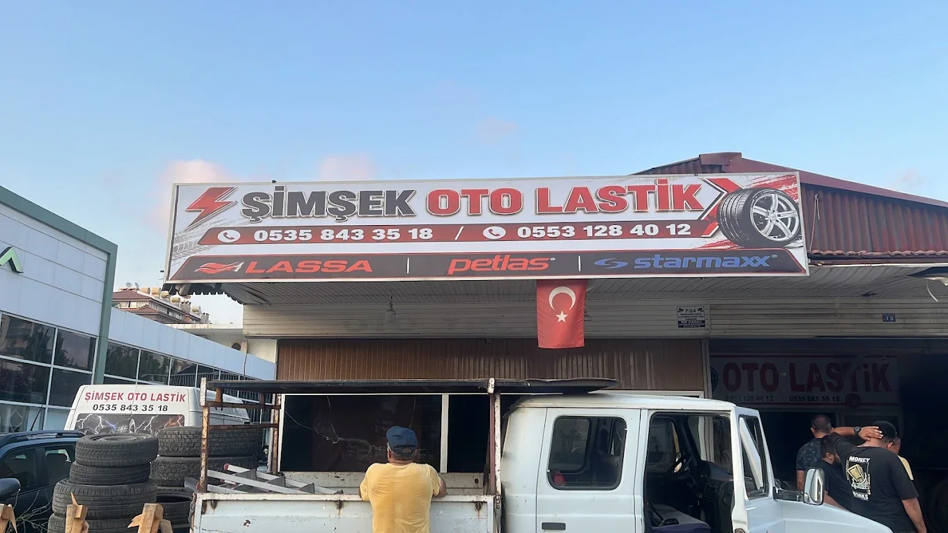Şimşek Oto Lastik cephe tabela uygulaması